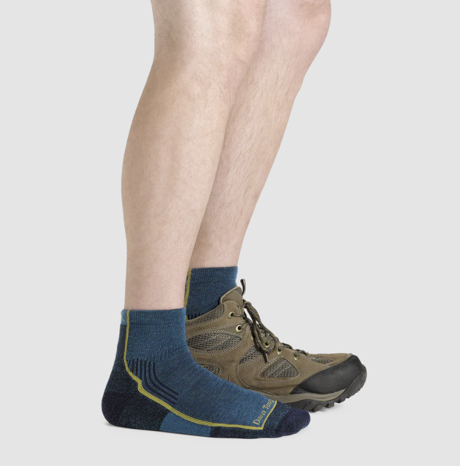 Darn Tough Mens Hike/Trek 1/4 Sock